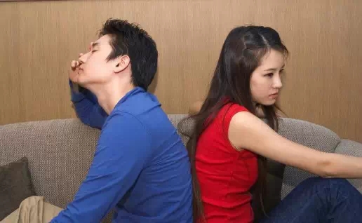 女方离婚,男方可以要求退彩礼吗